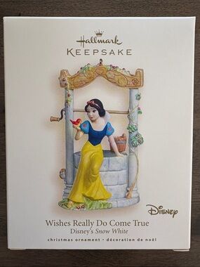 Hallmark 2007 Keepsake Snow White Ornament - Wishes Really Do Come True